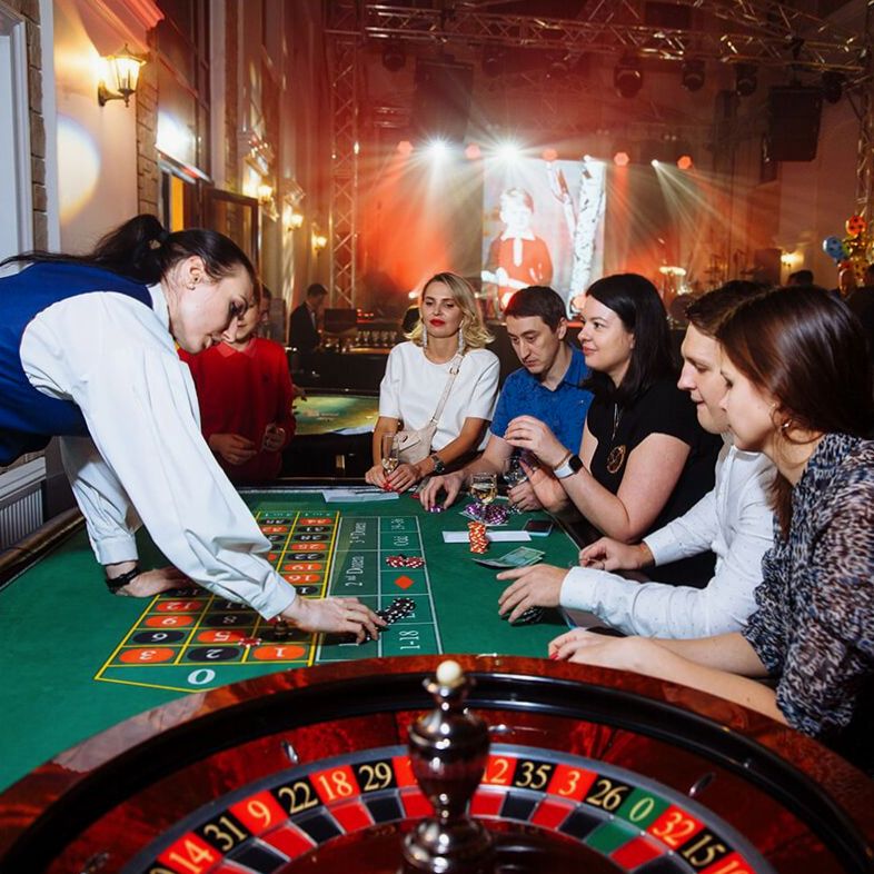 Salle décorée pour une soirée de jeux organisée par Horizonaventure à Lyon